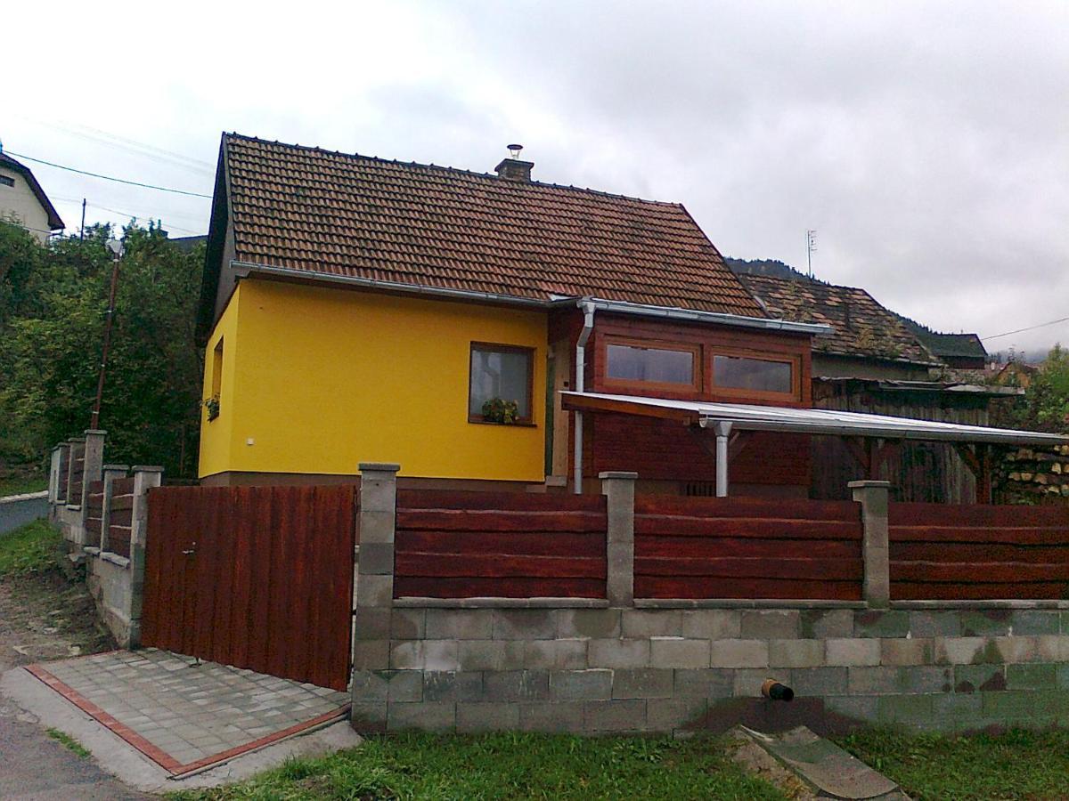 Villa Utulny Dovolenkovy Dom à Liptovský Hrádok Extérieur photo